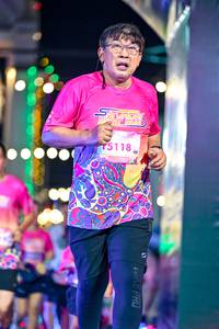 BIB: 15118
                            <button type="button" onclick="openModal(24688570)" class="btn btn-primary btn-sm float-right btn-popup" data-toggle="modal" data-target=".modal-high-quality">
                        <i class="fas fa-shopping-cart"></i> Add to Cart
                    </button>
                                            <button type="button" onclick="isThisMe(24688570, true)" class="btn btn-success btn-sm float-right btn-popup btn-isme hidden" data-toggle="tooltip" data-placement="bottom" title="นี่คือรูปของคุณใช่ไหม คลิกที่นี่เพื่อเอาเข้าอัลบั้ม">
                        <i class="fas fa-plus"></i> Add to album
                    </button>
                    <button type="button" onclick="isThisMe(24688570, false)" class="btn btn-warning btn-sm float-right btn-popup btn-isnotme hidden">
                        <i class="fas fa-ban"></i> Remove from album
                    </button>